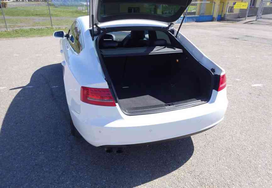Audi A5, 2.0 TDI sportback (125 kw) STK:12/2026 ČR - foto 17
