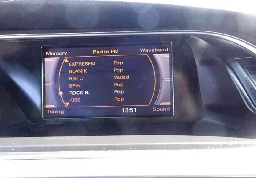 Audi A5, 2.0 TDI sportback (125 kw) STK:12/2026 ČR - foto 12