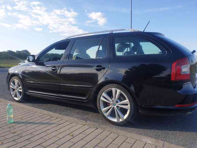 Škoda Octavia 2 2.0 TDI 2012/13 - foto 3