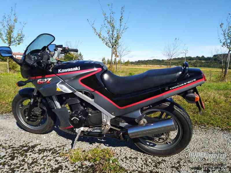 Kawasaki GPZ 500 - foto 7