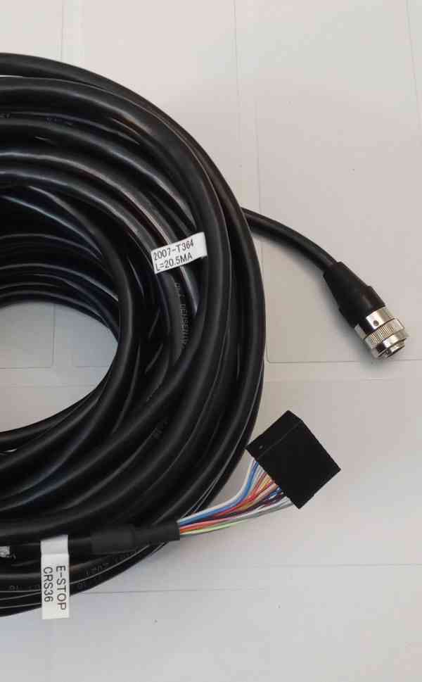 Fanuc 2007-T364 TEACH PENDANT CABLE, CRS36 Délka 20,5 metrů  - foto 2