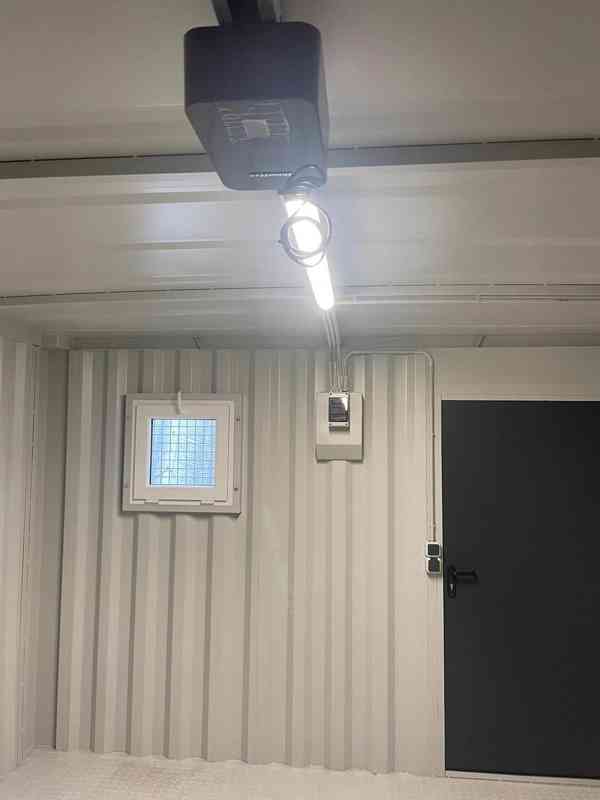 Mobilní kontejnerová garáž - foto 7