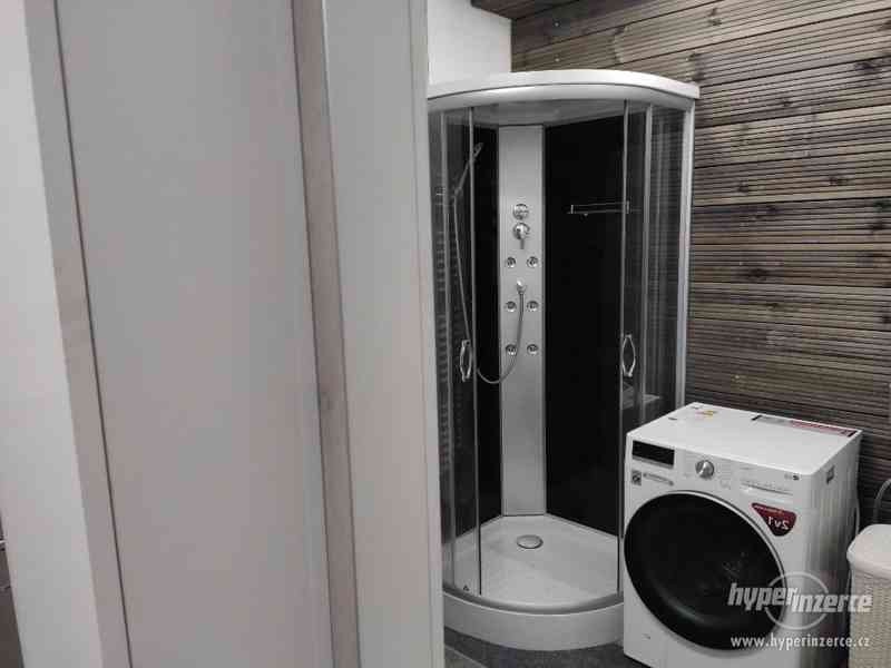 Prodám obytný návěs celoroční 2 + kk, 36 m2 - foto 8