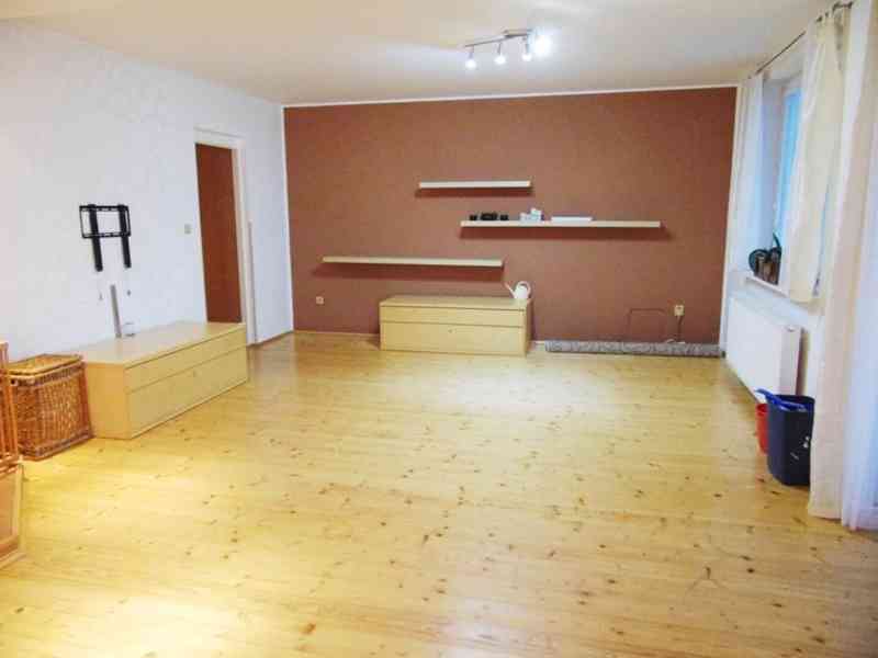 Pronájem krásného bytu 3+1 se zahradou v Šanově - foto 6