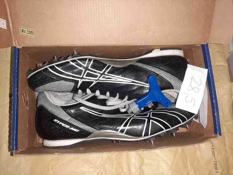Tretry > Atletické běžecké boty Asics Hyper MD 11, kopačky - foto 14