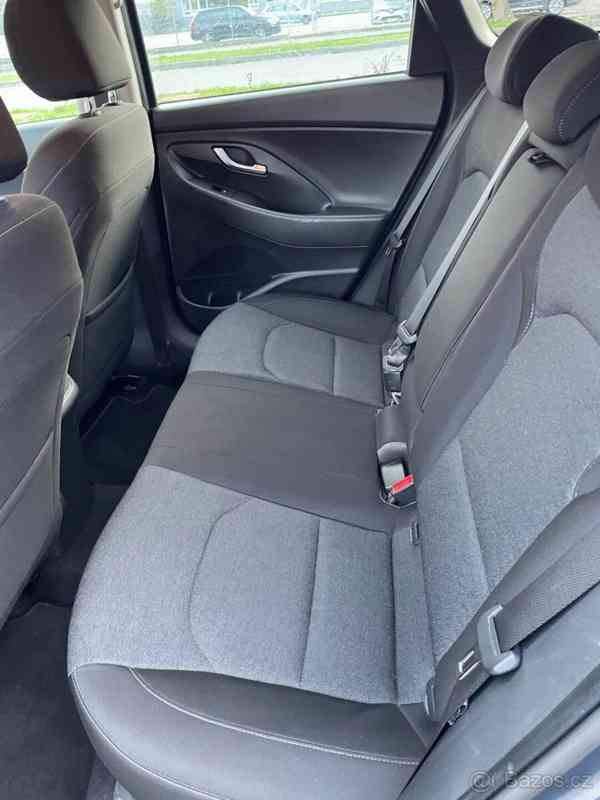 Hyundai i30 1,5   T-GDI,118 kW,hybrid, automatic - foto 12