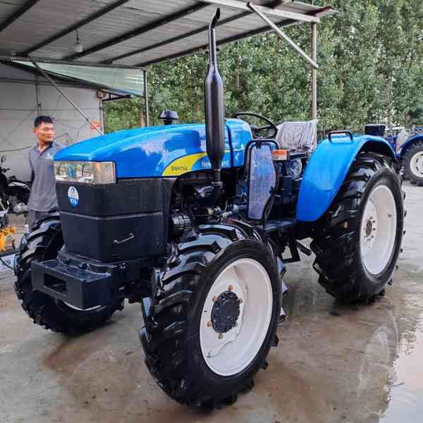 PRODÁM POUŽITÝ FARMOVÝ TRAKTOR NEW HOLLAND 90HP - foto 4
