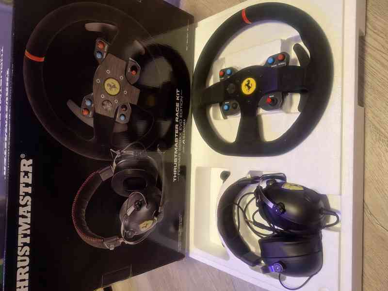 Set volantu Thrustmaster T300 Ferrari 599xx EVO - foto 6