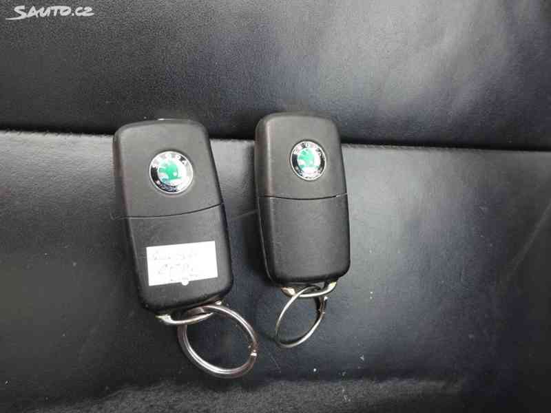 Škoda Superb 2.0 TDI Combi r.v.2011 (125 kw) AUTOMAT  - foto 23
