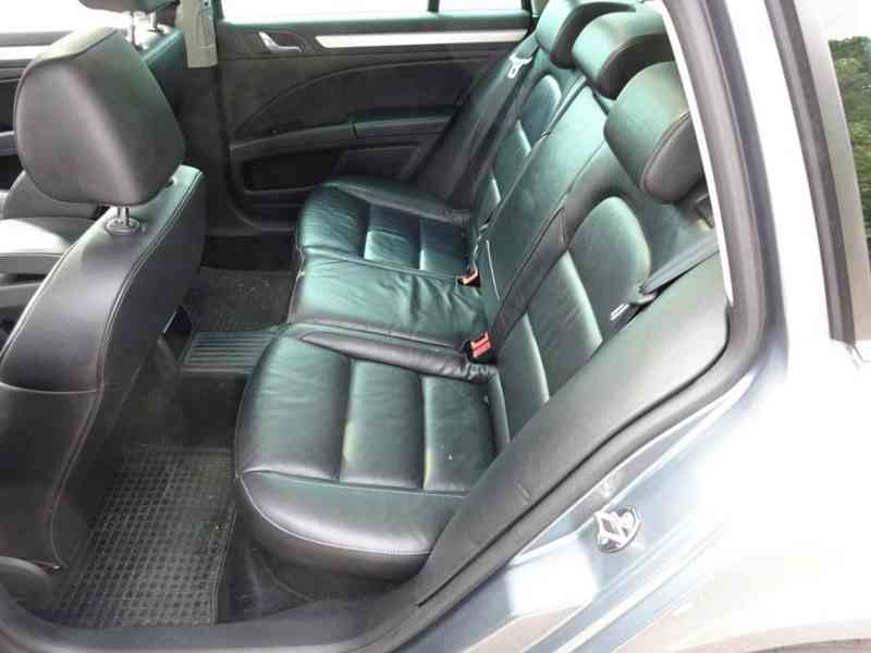 Škoda Superb 2.0 TDI Combi r.v.2011 (125 kw) AUTOMAT  - foto 15
