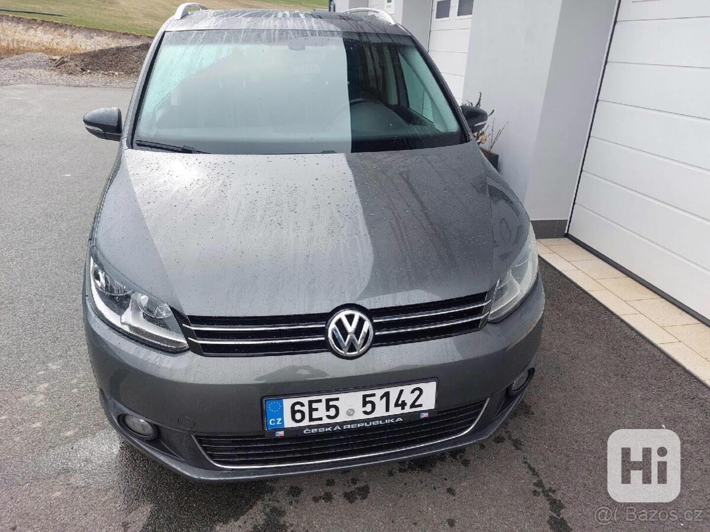 Volkswagen Touran 1,6 - foto 1
