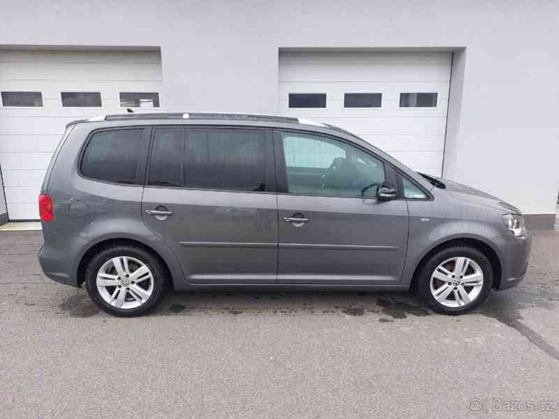 Volkswagen Touran 1,6 - foto 6