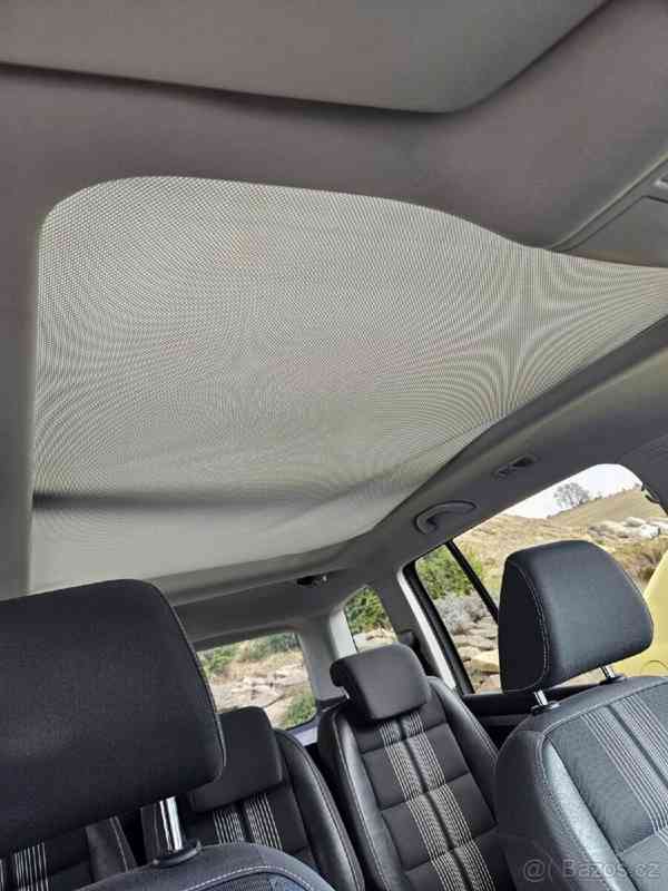 Volkswagen Touran 1,6 - foto 11