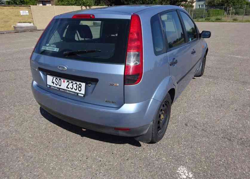 Ford Fiesta, 1.4 TDCI (50 KW) Koupeno v ČR - foto 4