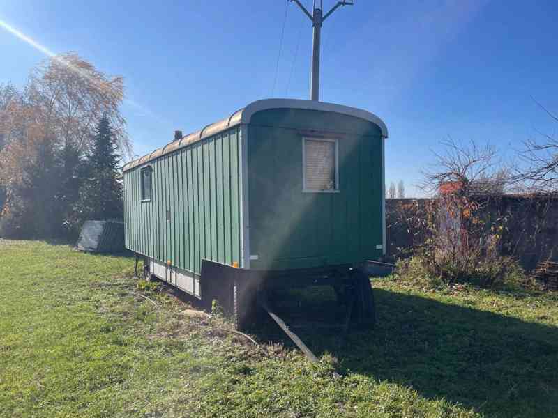 Lúka Malé Leváre, 26 385 m² pri Morave - foto 15