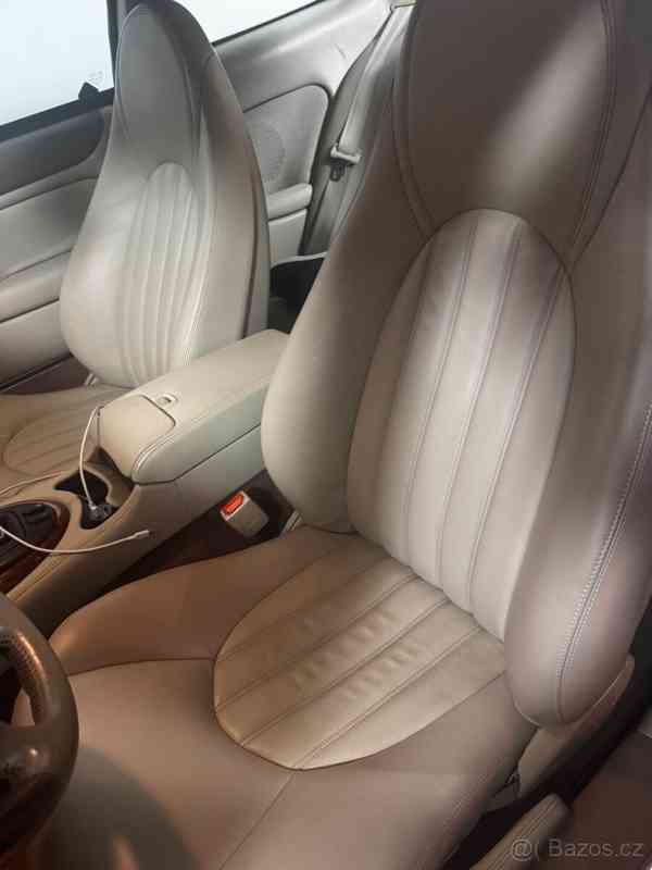 Jaguar XKR 4,0   kompresor - foto 7