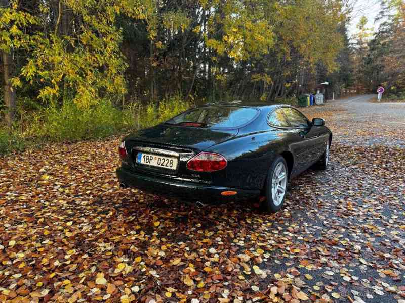 Jaguar XKR 4,0   kompresor - foto 1
