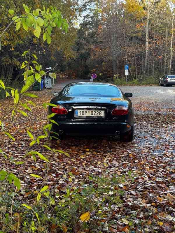 Jaguar XKR 4,0   kompresor - foto 4