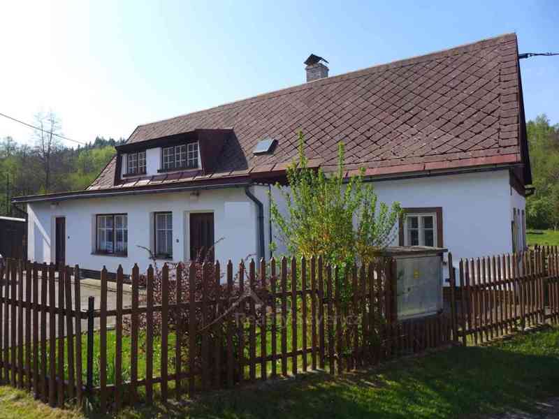 Prodej rodinného domu 7+1, 1361m2 Dolní Prysk - foto 2