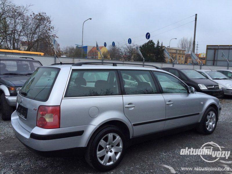 Volkswagen Passat 1.9, nafta, RV 2003, el. okna, centrál, klima - foto 7