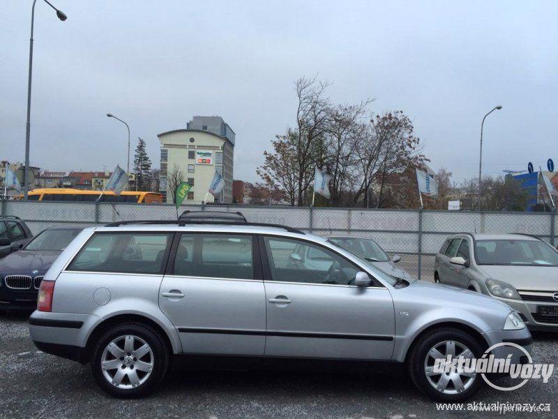 Volkswagen Passat 1.9, nafta, RV 2003, el. okna, centrál, klima - foto 9