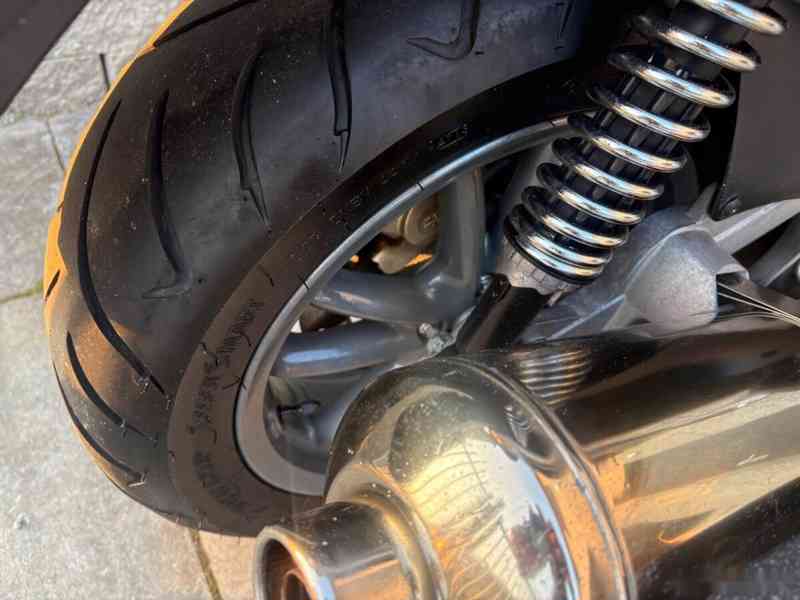 Piaggio Beverly 400 Tourer 2009 - foto 11
