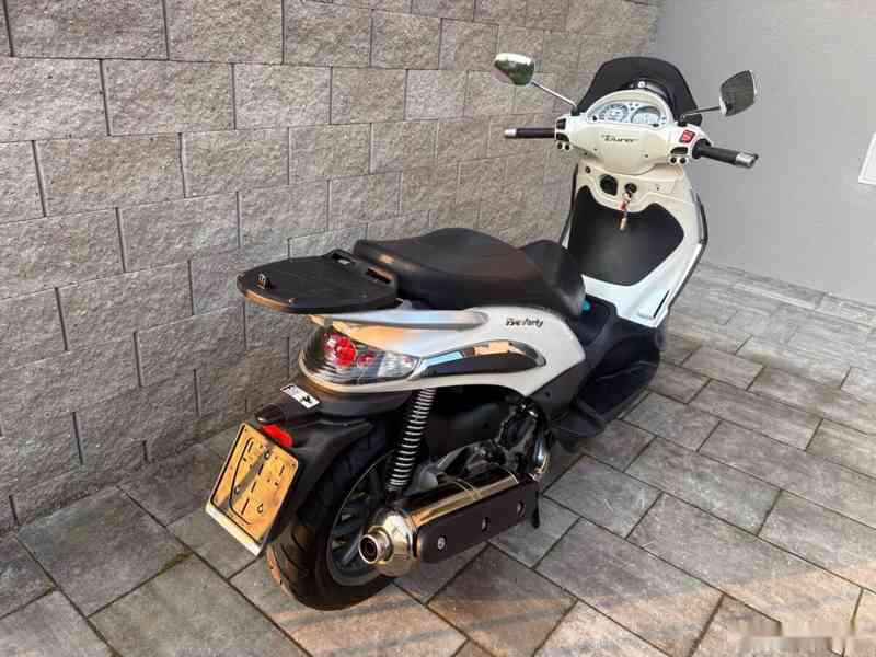 Piaggio Beverly 400 Tourer 2009 - foto 10