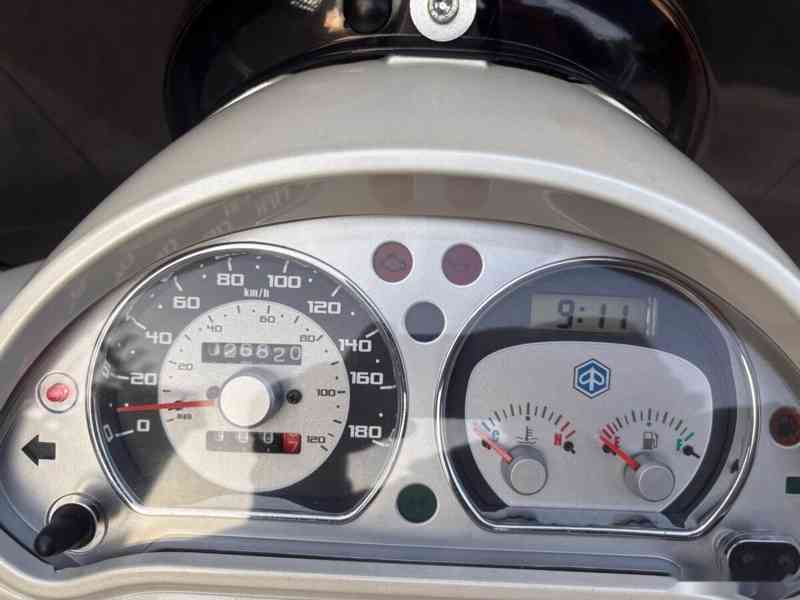Piaggio Beverly 400 Tourer 2009 - foto 12