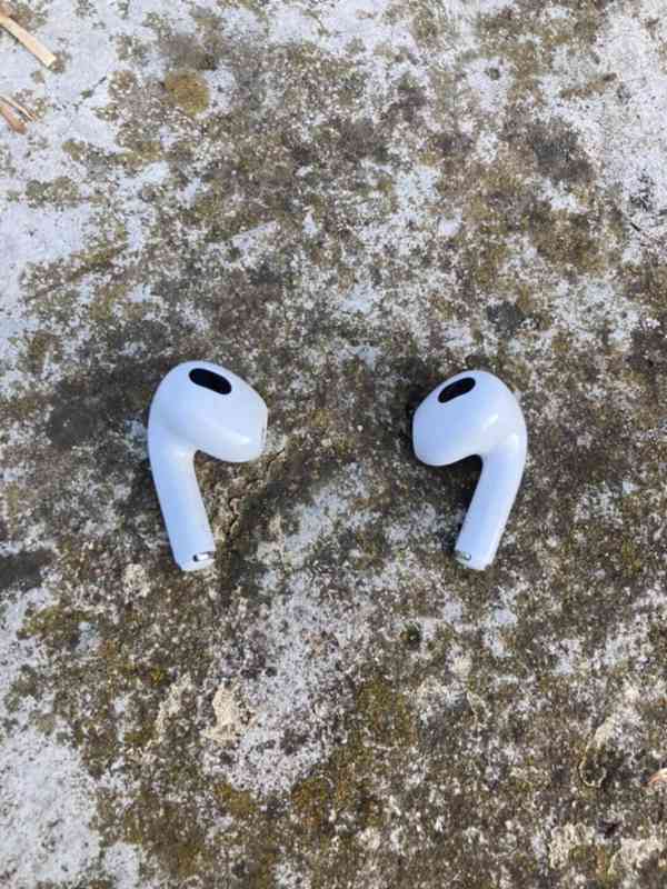 Apple Airpods