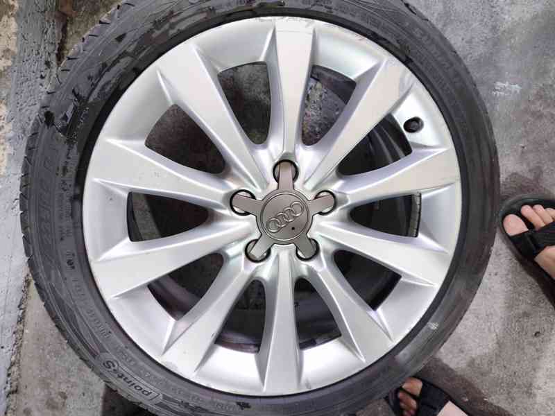 Originální Audi 17” kola + pneu 225/45 R17 - foto 5