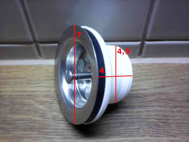 Výpust s nerez mřížkou - foto 3