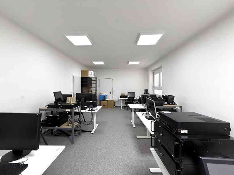 PRONÁJEM DVOU KANCELÁŘÍ O CP CCA 20 M2, BRNO – ŽIDENICE - foto 6