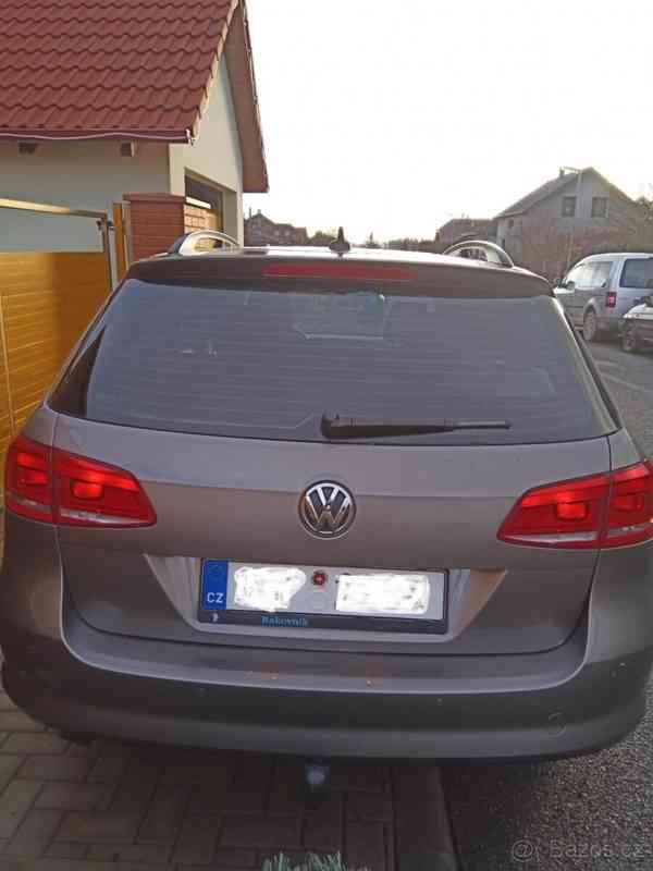Volkswagen Passat 1,6   variant B7, TDI - foto 35
