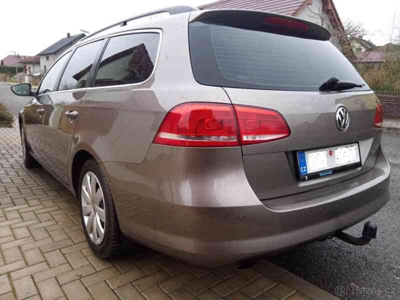 Volkswagen Passat 1,6   variant B7, TDI - foto 22