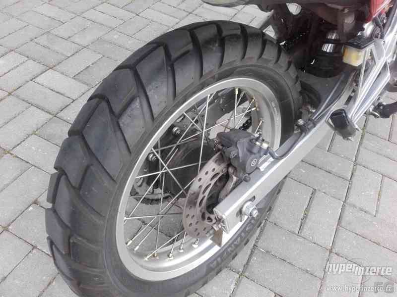 Motocykl Honda NX 650 Dominátor - foto 4