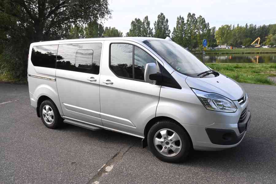 Ford Tourneo Custom 2.2 Titanium L1, 114Kw, 173700km, 8 míst - foto 6