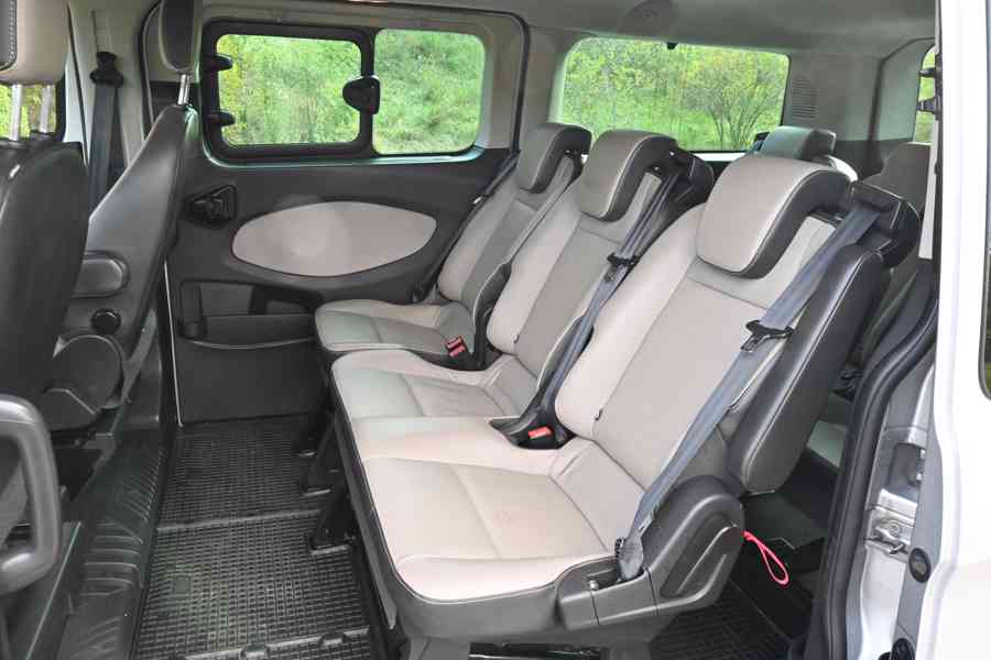 Ford Tourneo Custom 2.2 Titanium L1, 114Kw, 173700km, 8 míst - foto 12