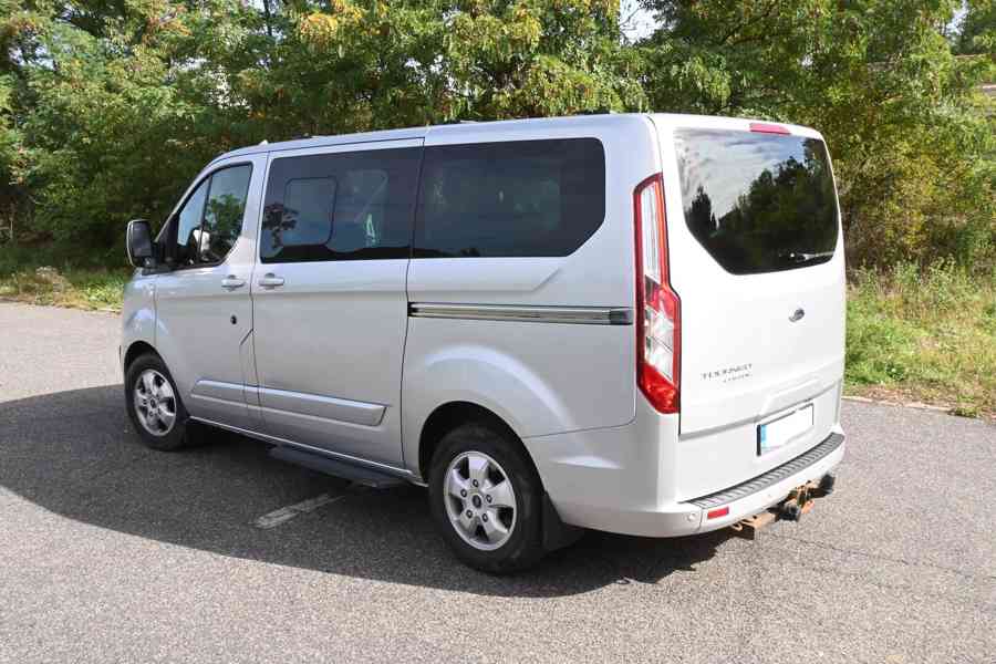 Ford Tourneo Custom 2.2 Titanium L1, 114Kw, 173700km, 8 míst - foto 3
