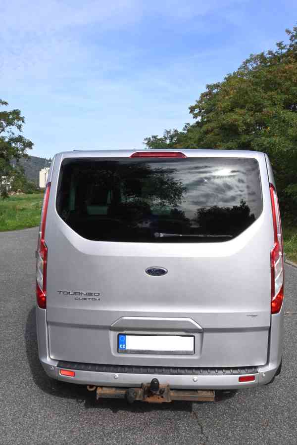 Ford Tourneo Custom 2.2 Titanium L1, 114Kw, 173700km, 8 míst - foto 4