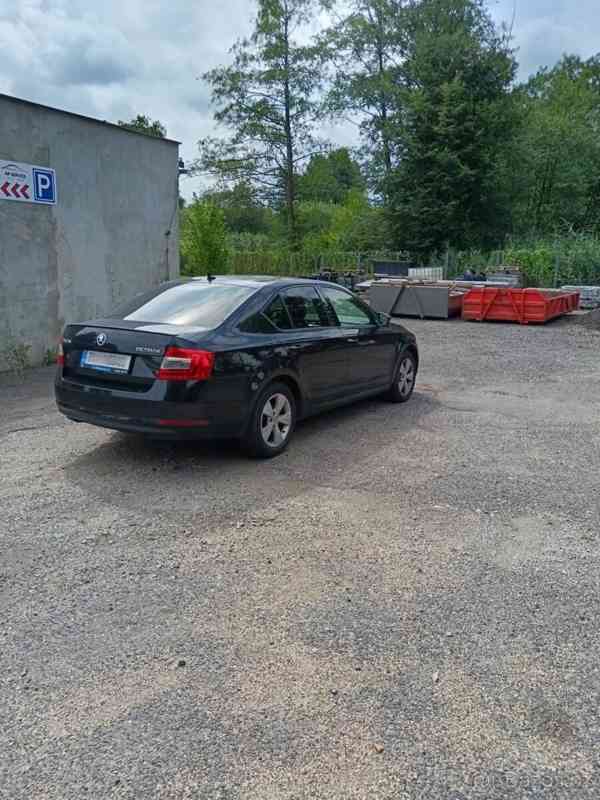 Škoda Octavia 1,5 TSI (110 kW) - foto 24