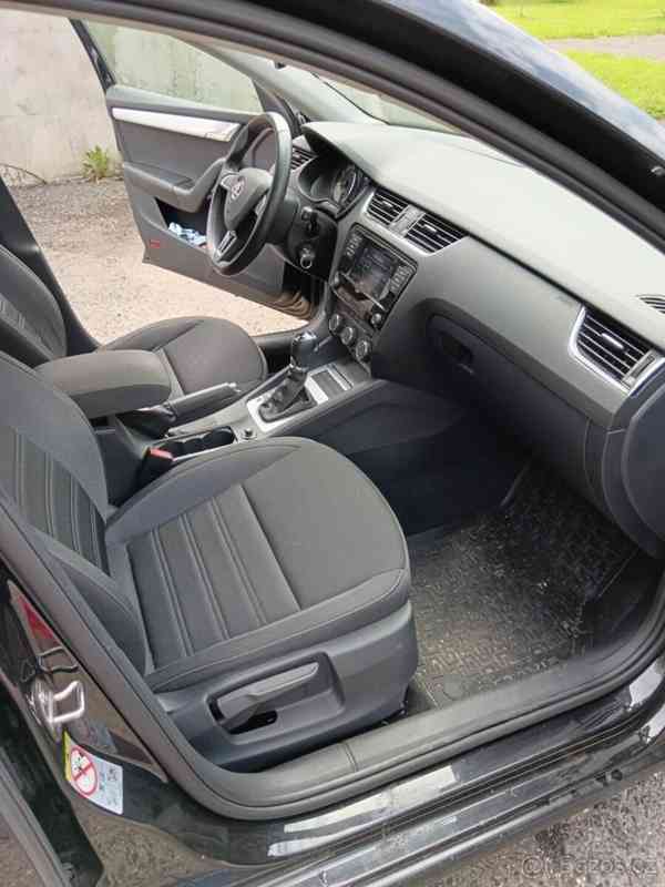 Škoda Octavia 1,5 TSI (110 kW) - foto 27