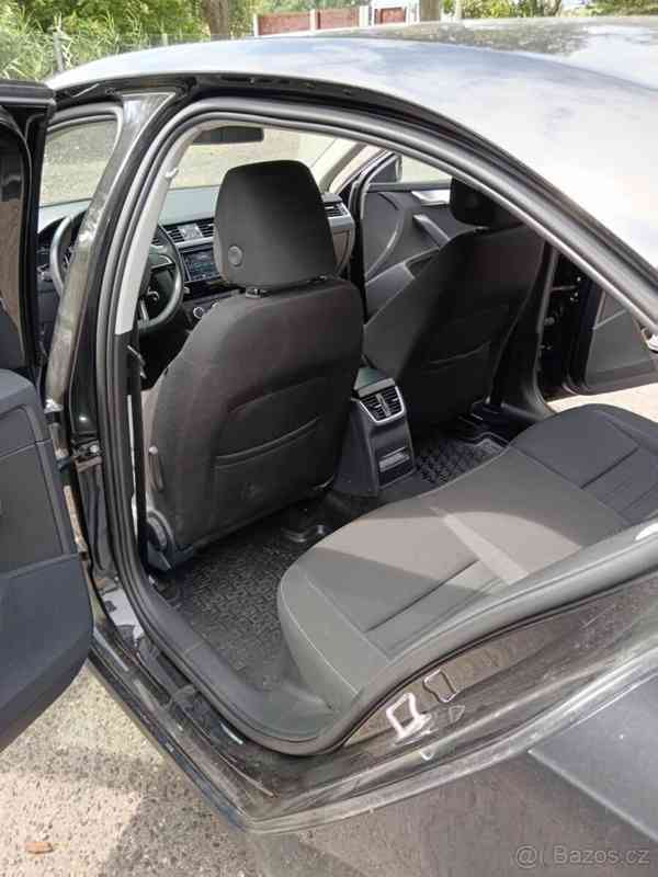 Škoda Octavia 1,5 TSI (110 kW) - foto 32