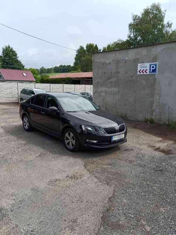 Škoda Octavia 1,5 TSI (110 kW) - foto 9