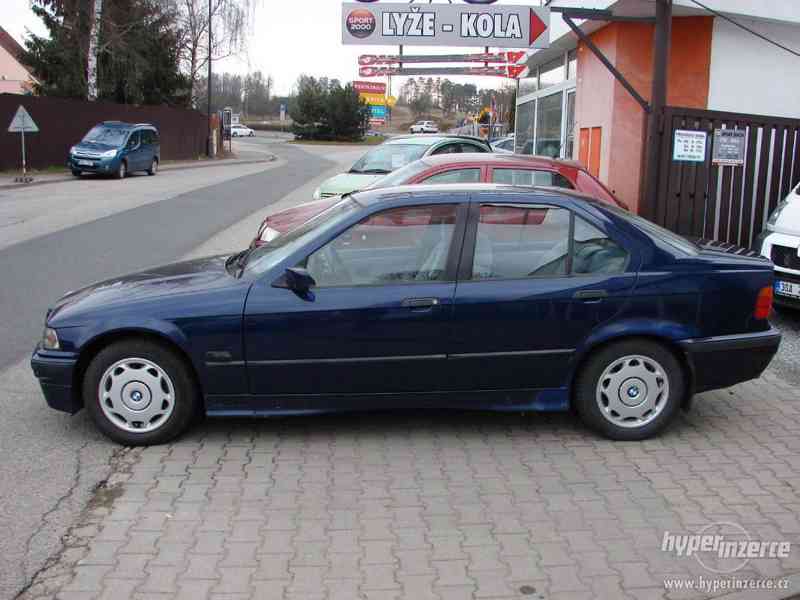 BMW Řada 3 318 iS r.v.1995 koupeno v ČR - foto 3