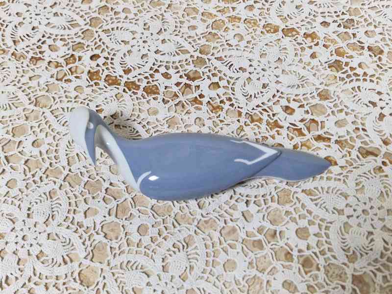 Vzácná porcelánová soška Datel Expo 58 Brusel  Royal Dux - foto 3