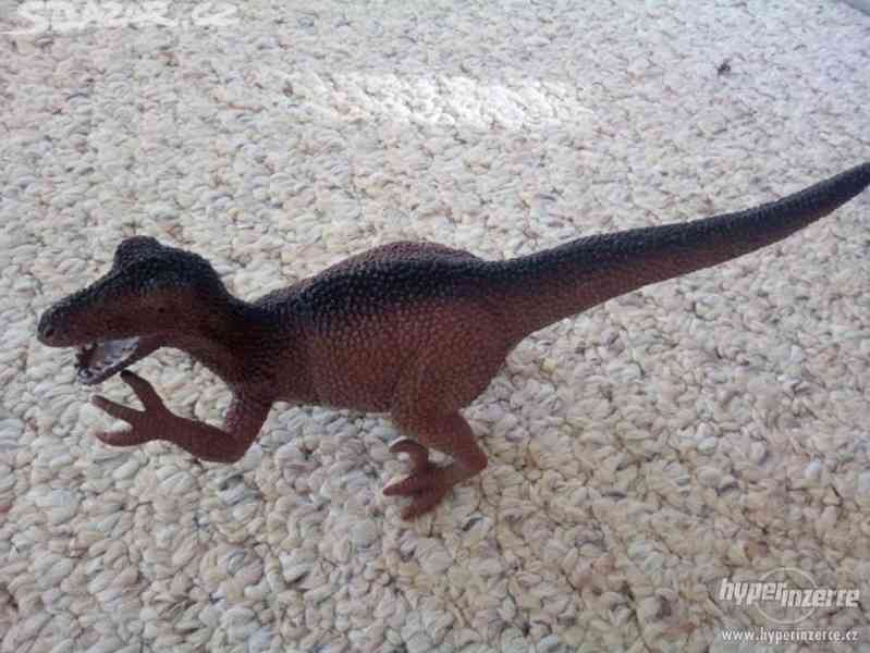 Dinosaurus Miry : 9,5 x20 cm. Dinosaurus. Cena 199 kc. Hnedy - foto 2