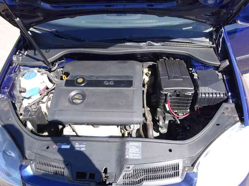VW Golf 1.4i r.v.2005 (55 kw) stk:2/2026  - foto 15