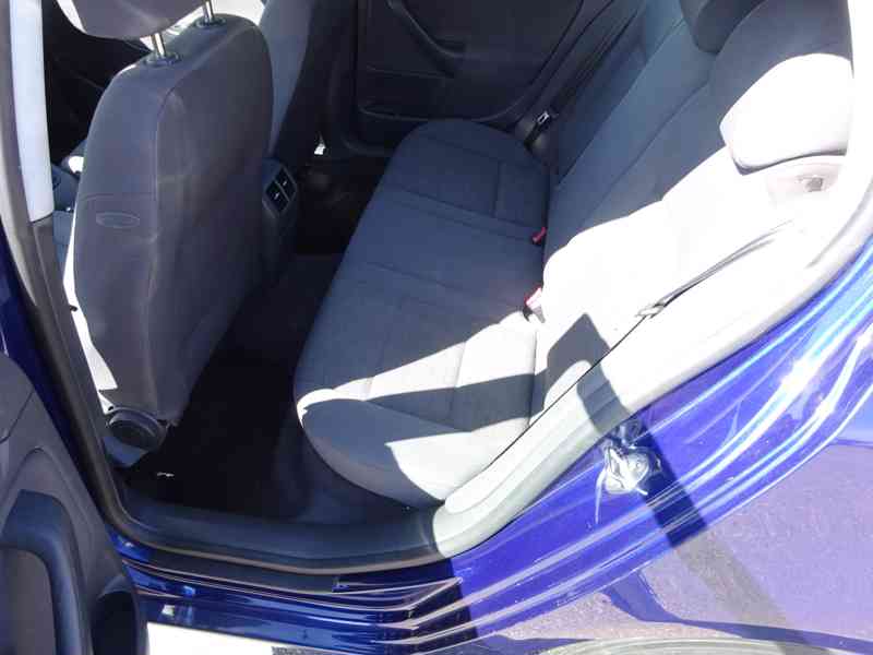 VW Golf 1.4i r.v.2005 (55 kw) stk:2/2026  - foto 13