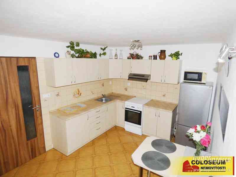 Voděrady, RD 3+1 po rekonstrukci, 309 m2, zahrada, dvůr, parkování, možnost půdní vestavby, rodinný - foto 10