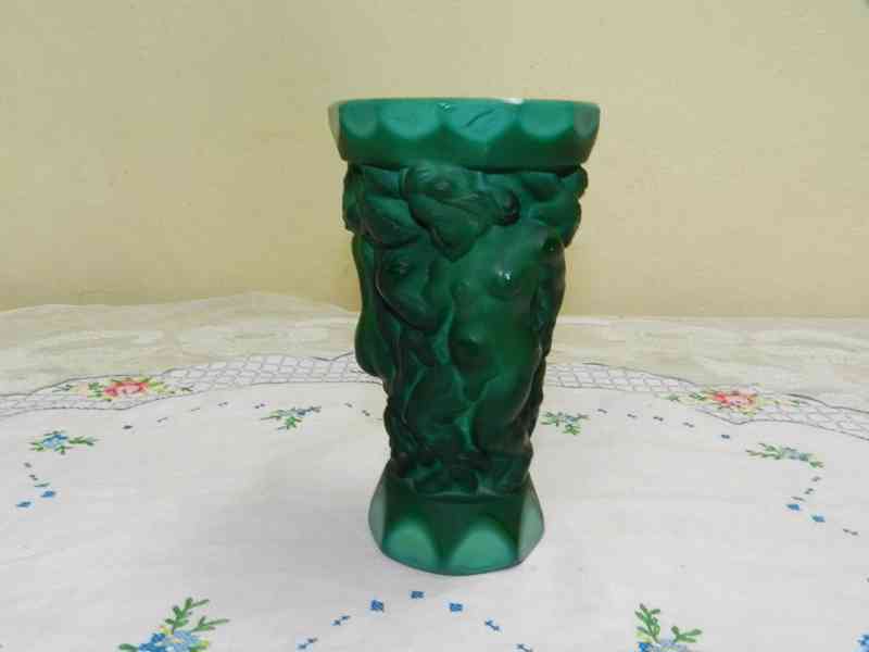 Hezká Art Deco zelená Váza Putti Malachit Jade - foto 3